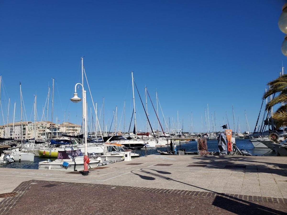 Port Rives Latines 30 M2 4 Pe Appartement Fréjus