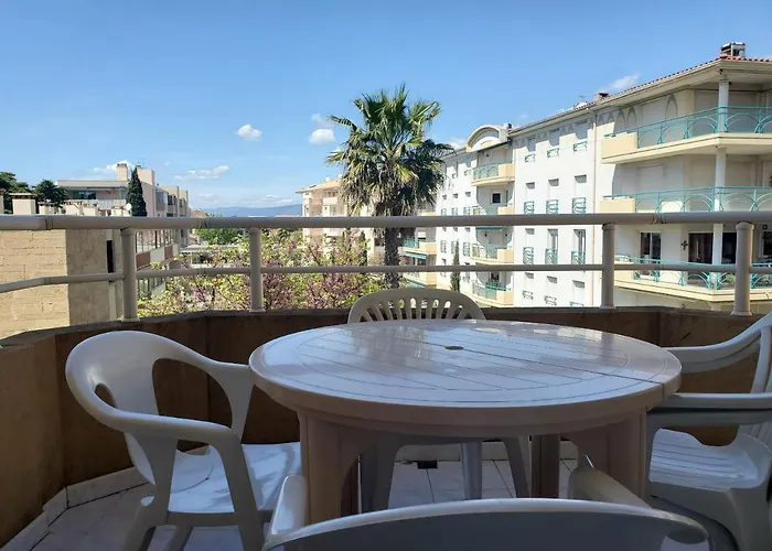 Port Frejus Rives Latines Studio Cabine 30 M2 4 Pe